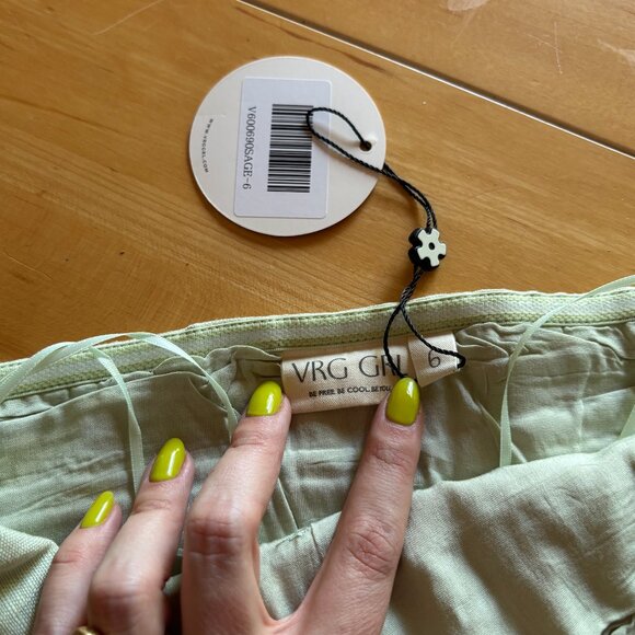 VRG GRL Saint Malo Linen Mini Dress in Sage - Picture 4 of 4